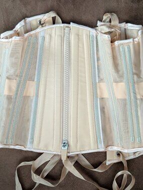 Beige Fine Mesh No Line Corset, Hourglass Silhouette, Short